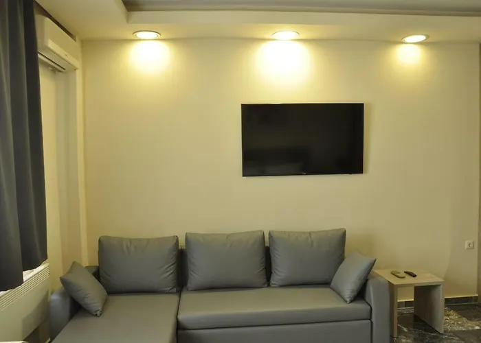 Daire Agias Sofias Street Luxurious