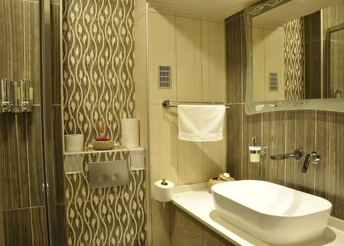 Agias Sofias Street Luxurious Selanik