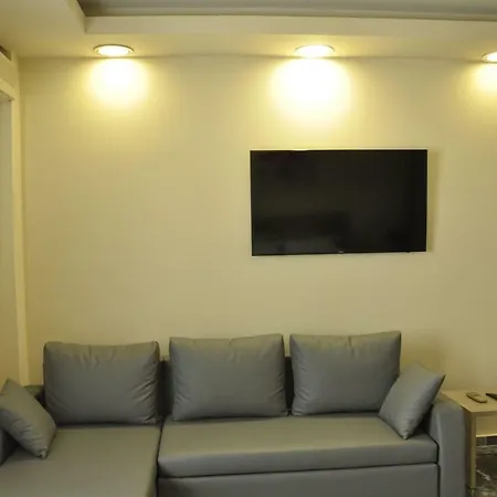 Апартаменты Agias Sofias Street Luxurious