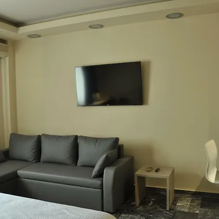 Agias Sofias Street Luxurious * Салоники