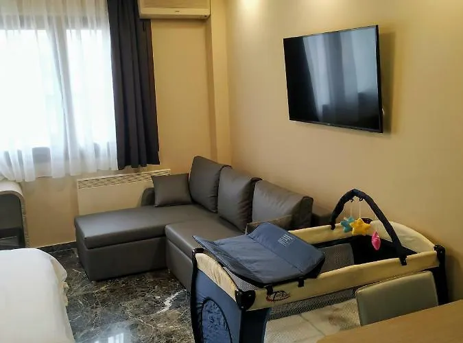 Agias Sofias Street Luxurious Θεσσαλονίκη